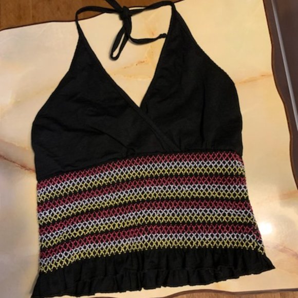 Derek Heart Halter Cropped Top - Picture 3 of 6